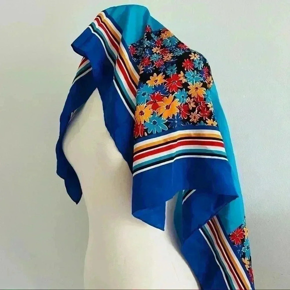 Vintage Casca Silk Large Scarf Floral - Picture 4 of 6